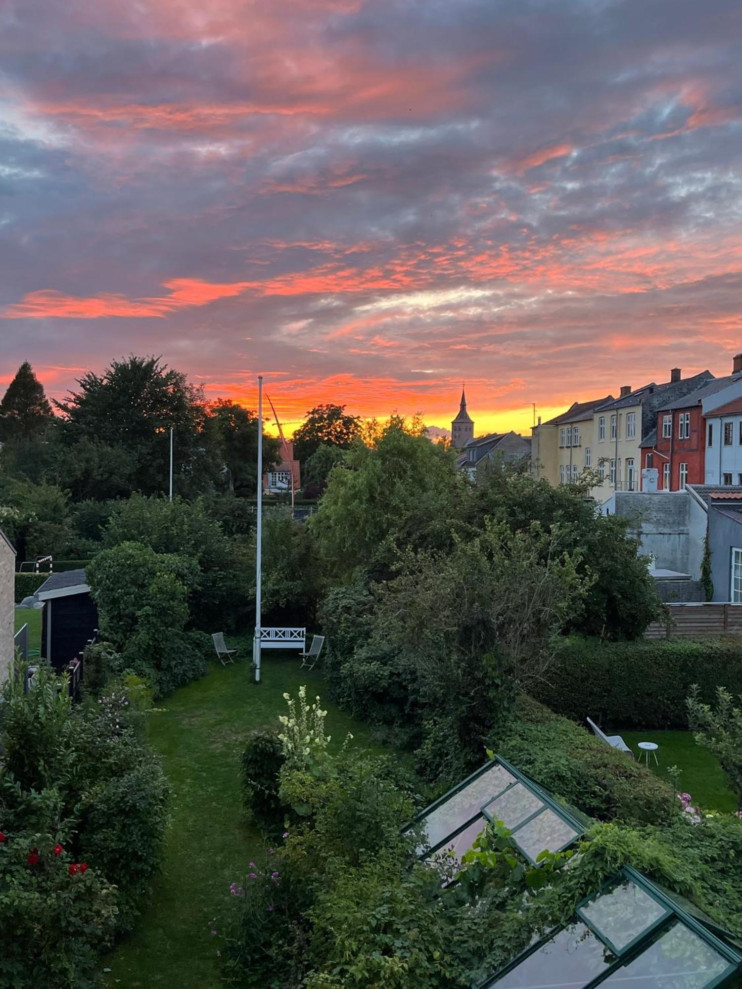 City House Bed and Breakfast Odense Buitenkant foto